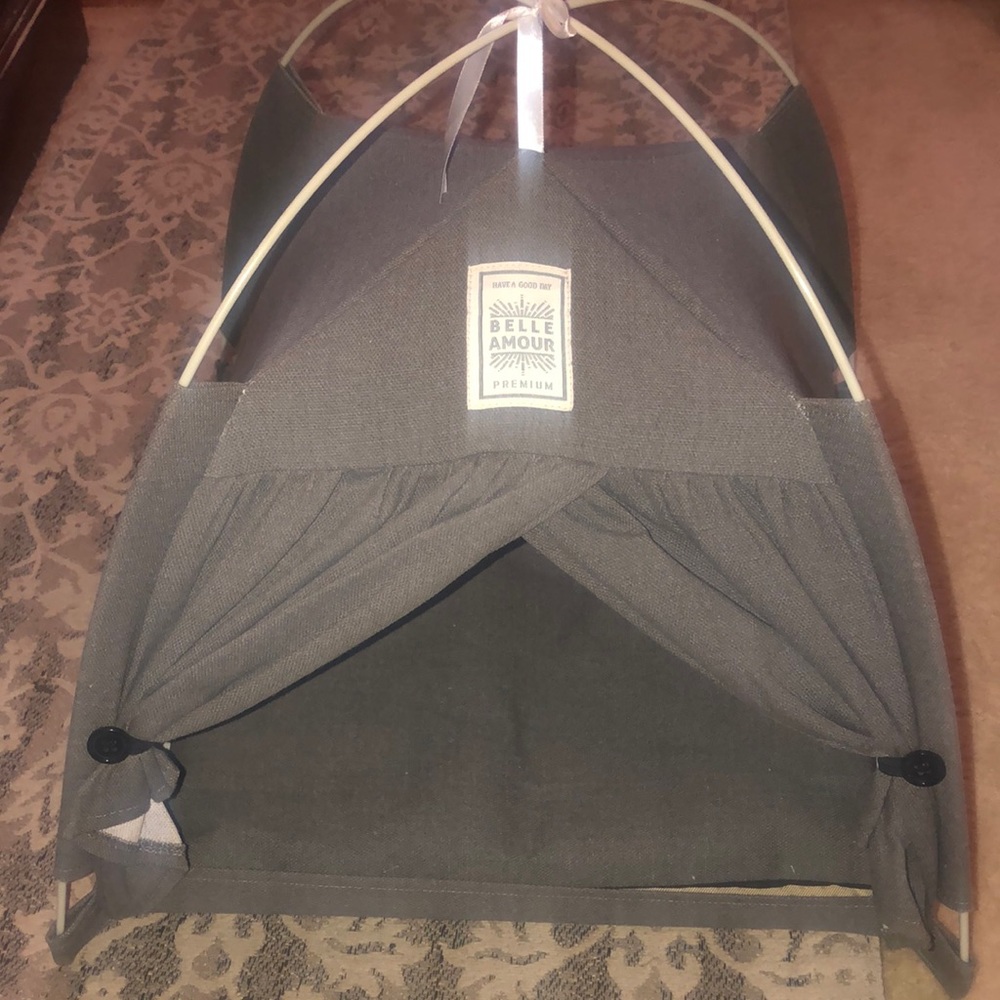 Folding Pet Tent